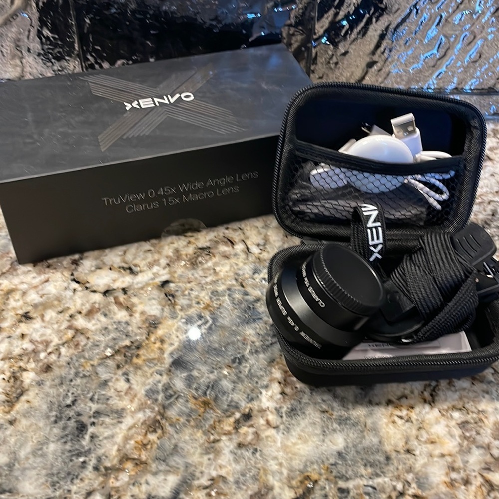 XENVO TruView wide angle lense.